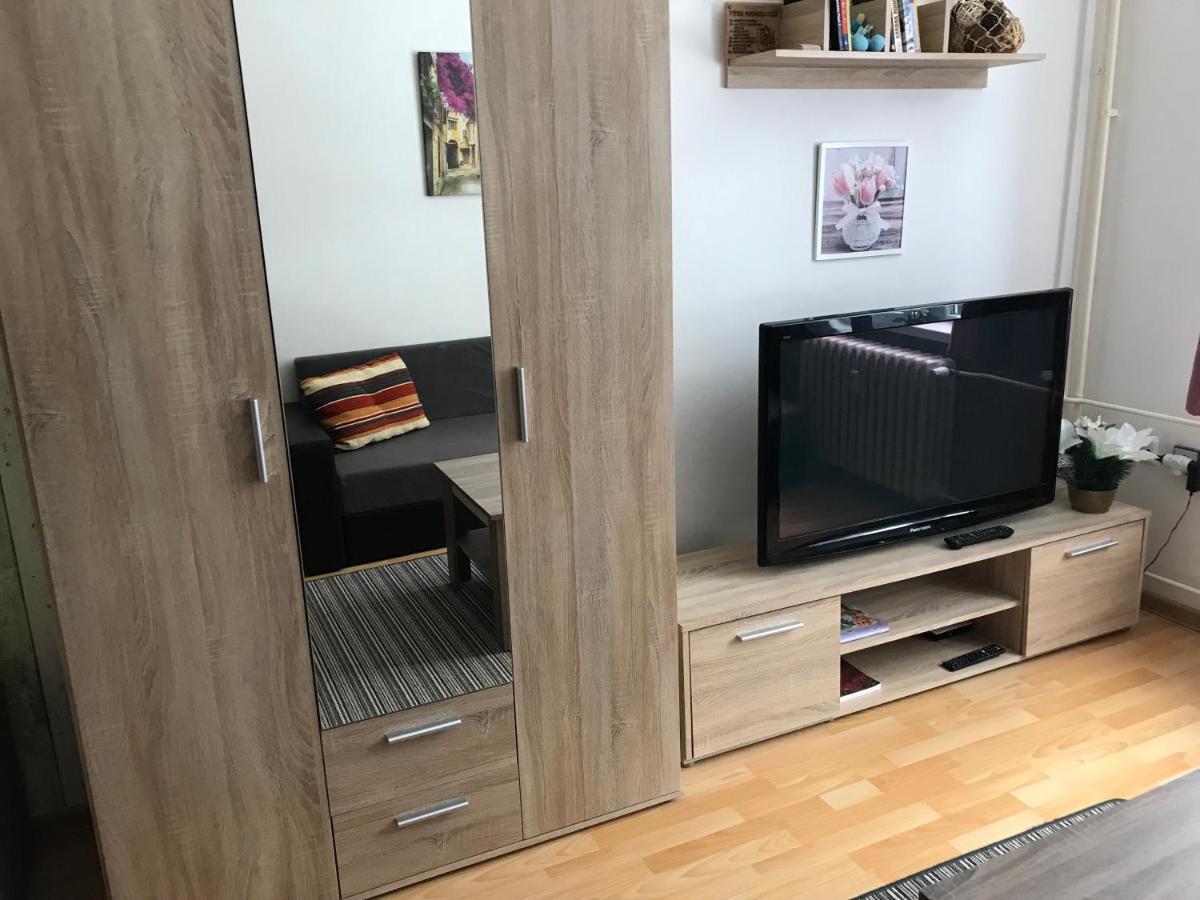 Julie 1 Apartamento Svoboda nad Úpou Exterior foto