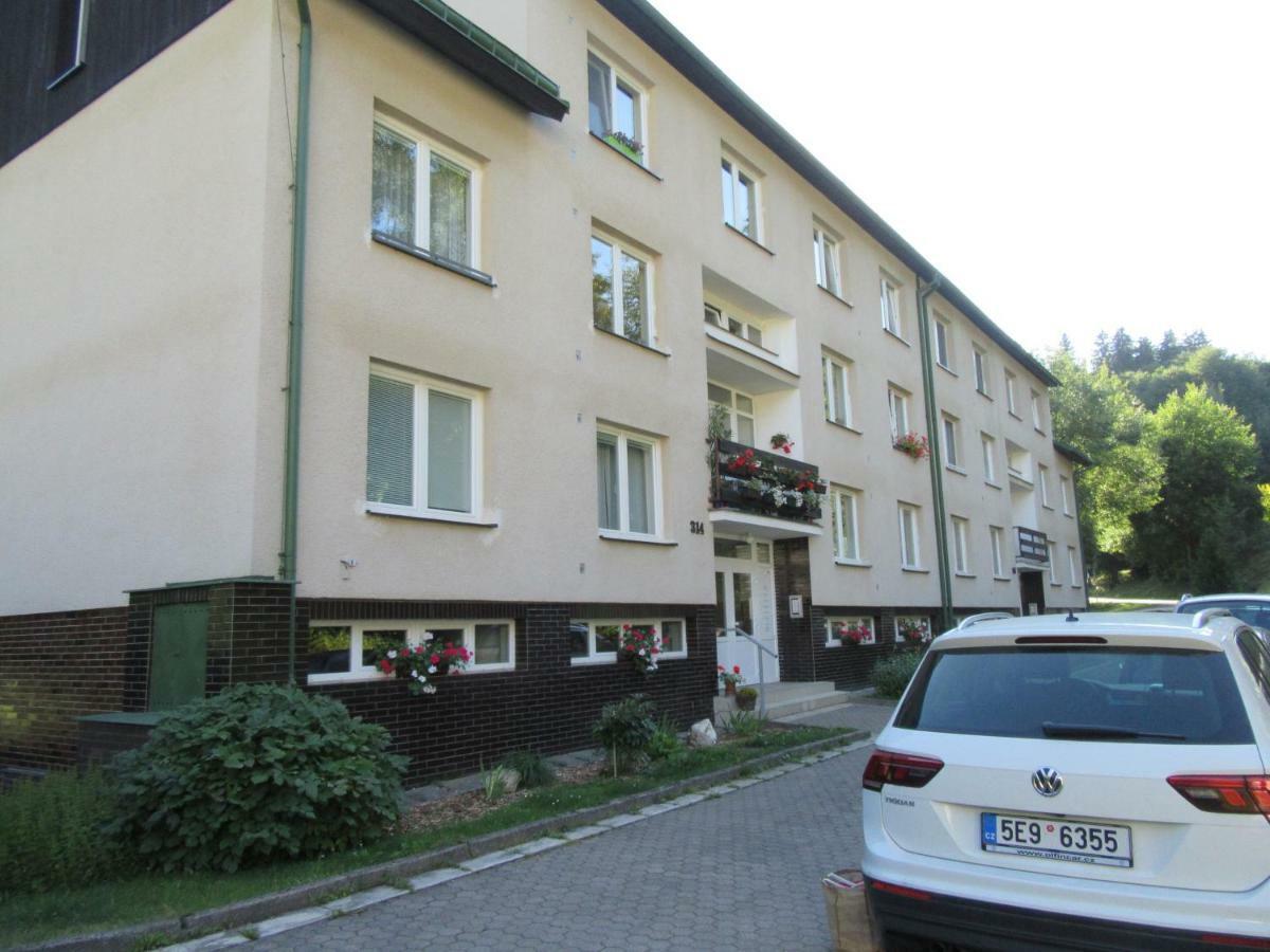 Julie 1 Apartamento Svoboda nad Úpou Exterior foto
