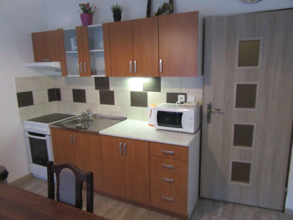 Julie 1 Apartamento Svoboda nad Úpou Exterior foto